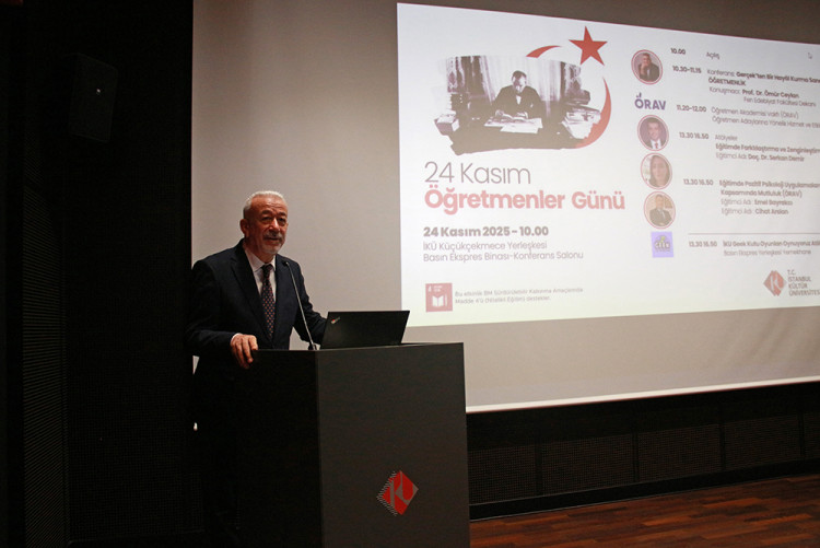 “24 Kasım Öğretmenler Günü Coşkusu: Öğretmenlerimizin İzinde, Eğitimin Geleceği” İKÜ’de Kutlandı