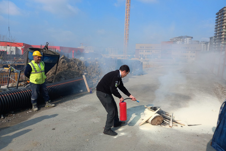 Yangın Güvenliği Eğitimi ve Tatbikatı